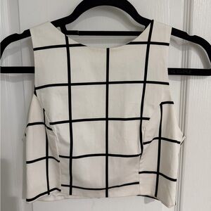 Stylish Grid Pattern Tank Top